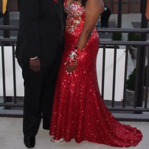 Stunning Red Prom Dress